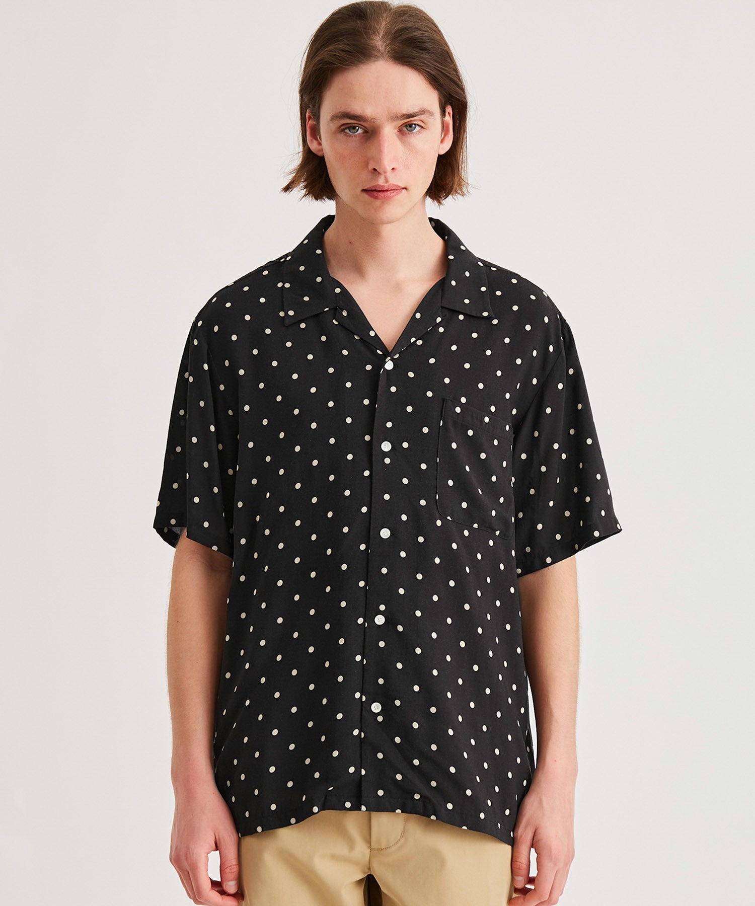 Dot Open Collar S/S Shirt