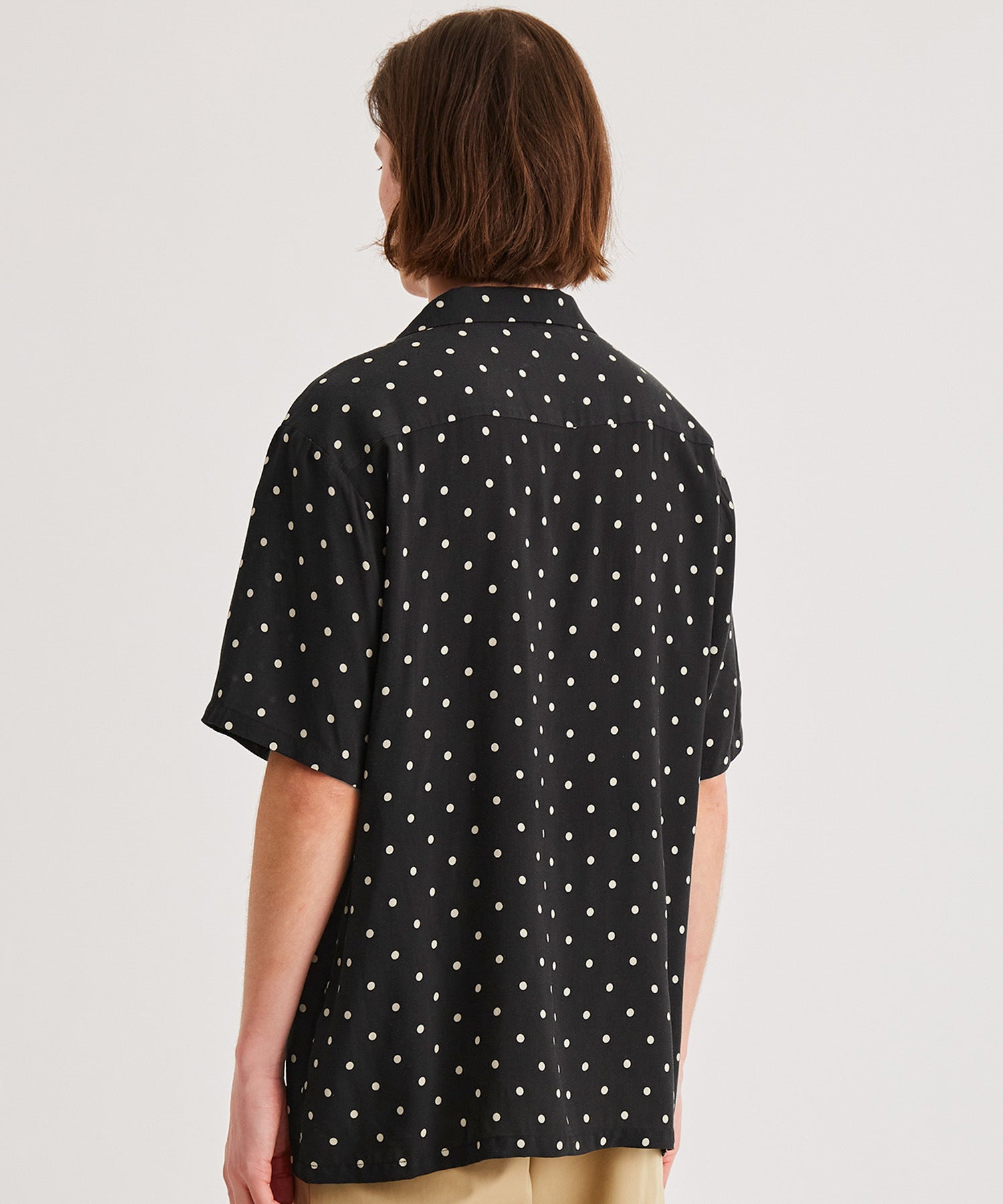 Dot Open Collar S/S Shirt