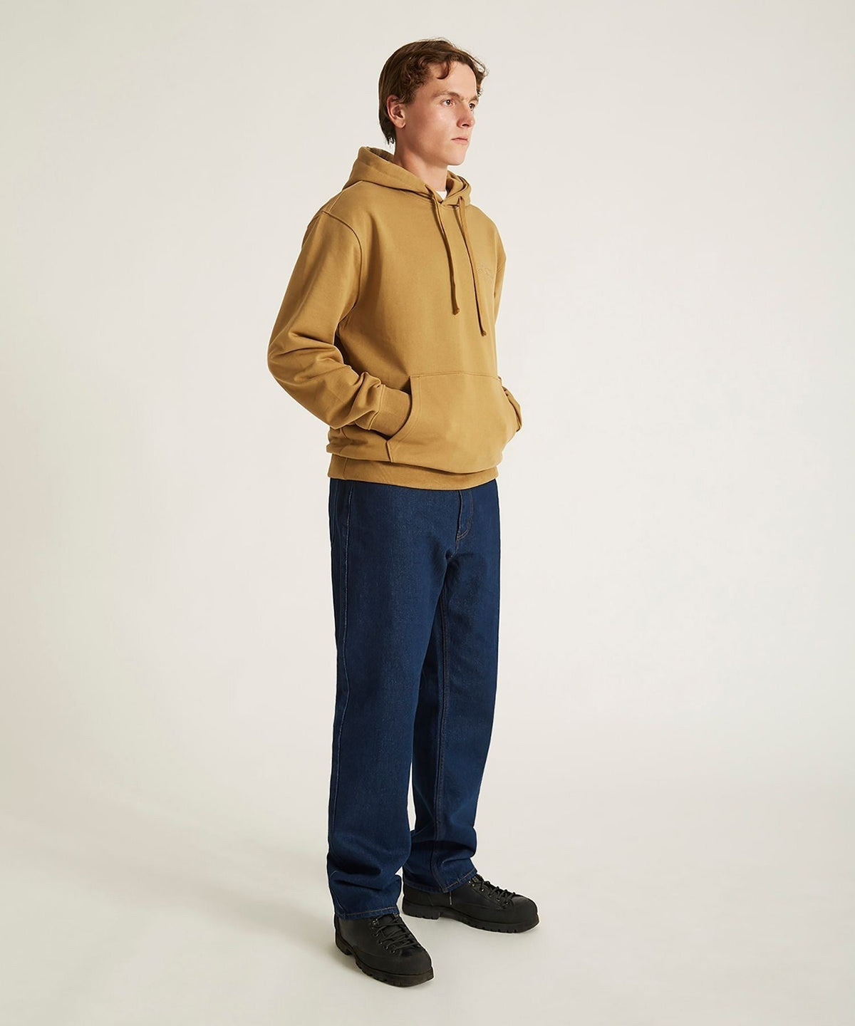 DITCH INTERNATIONAL HOODIE