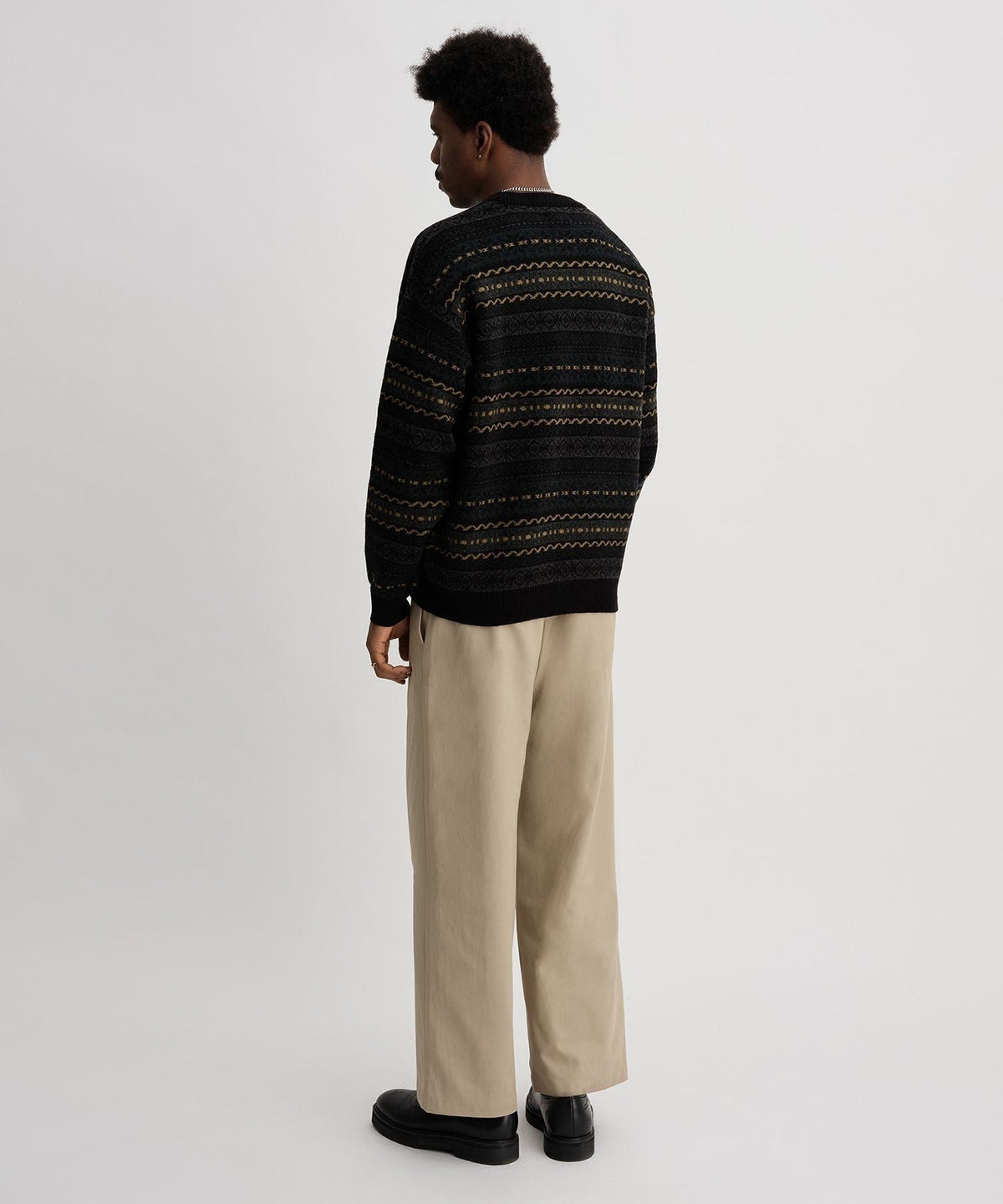 CLASSIC PATTERN KNIT