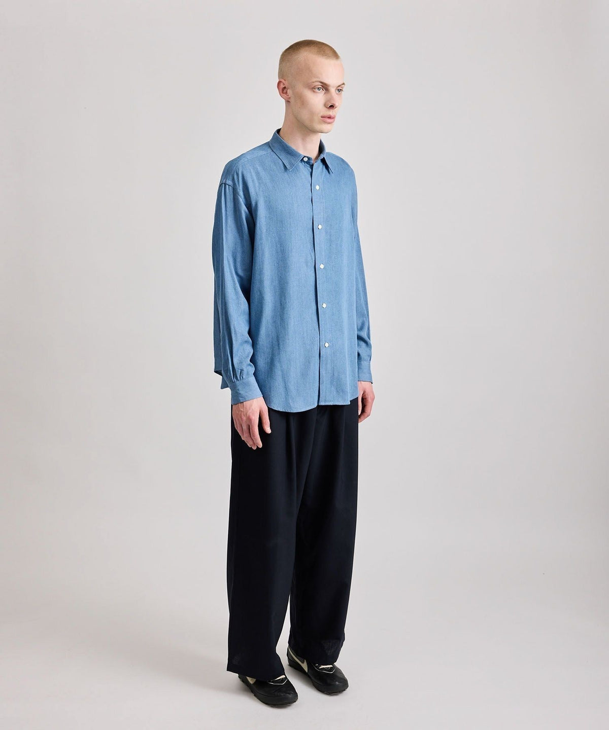 Luis Chambray LS Shirt