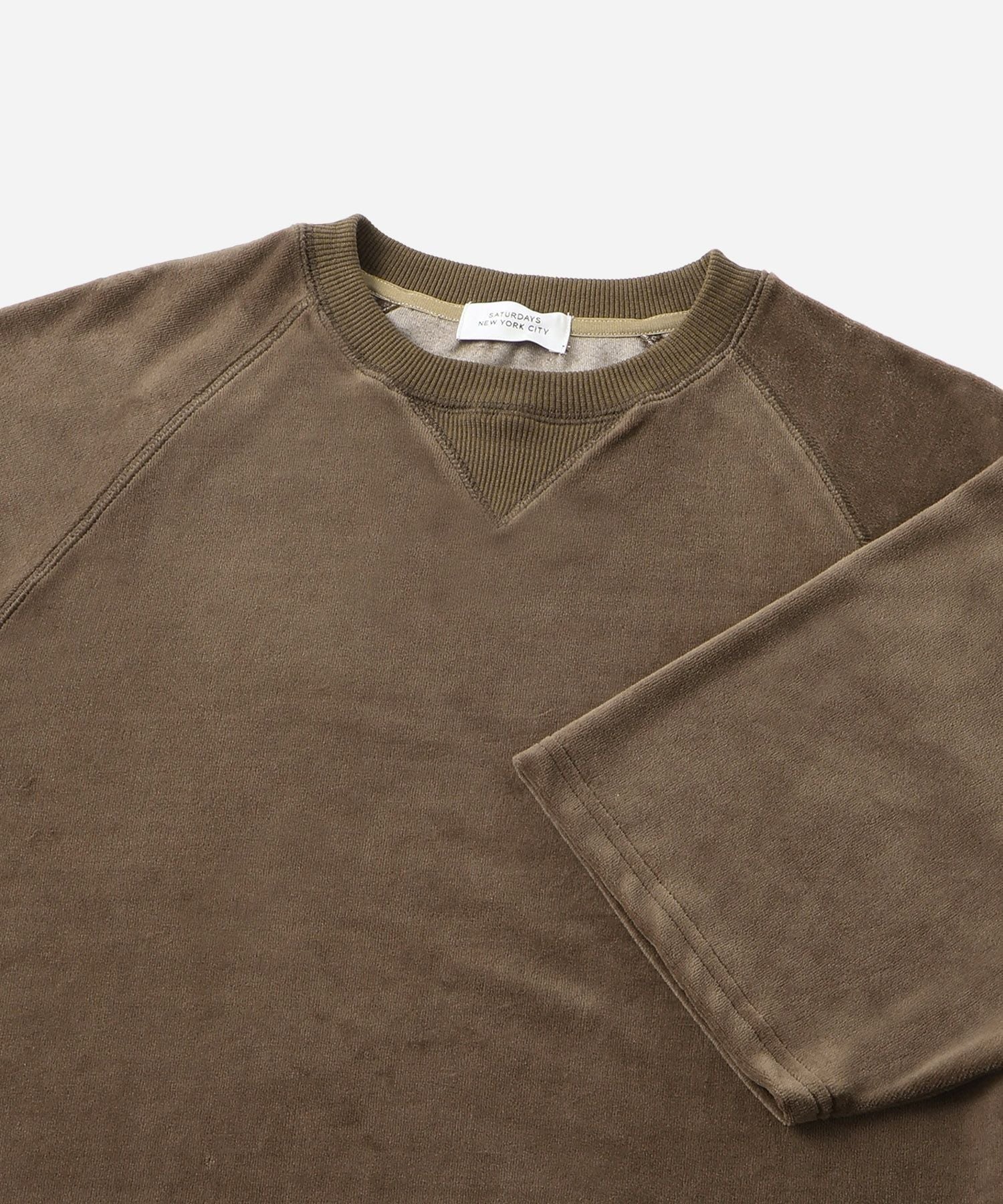 Elliot Velour Raglan Relaxed SS Sweatshirt