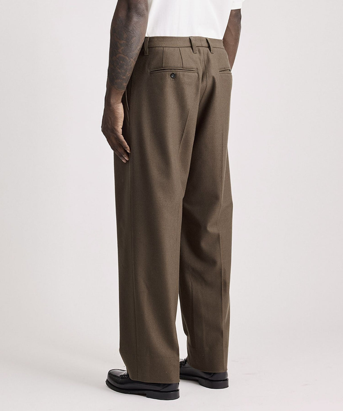George Flannel Two Tuck Pants