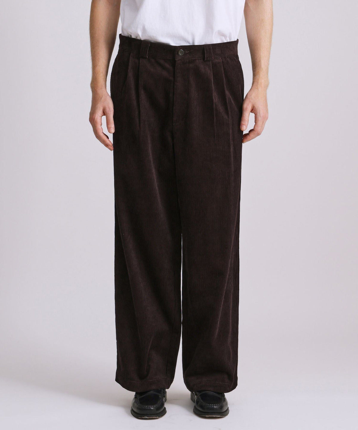 George Corduroy Wide Two Tuck Pants