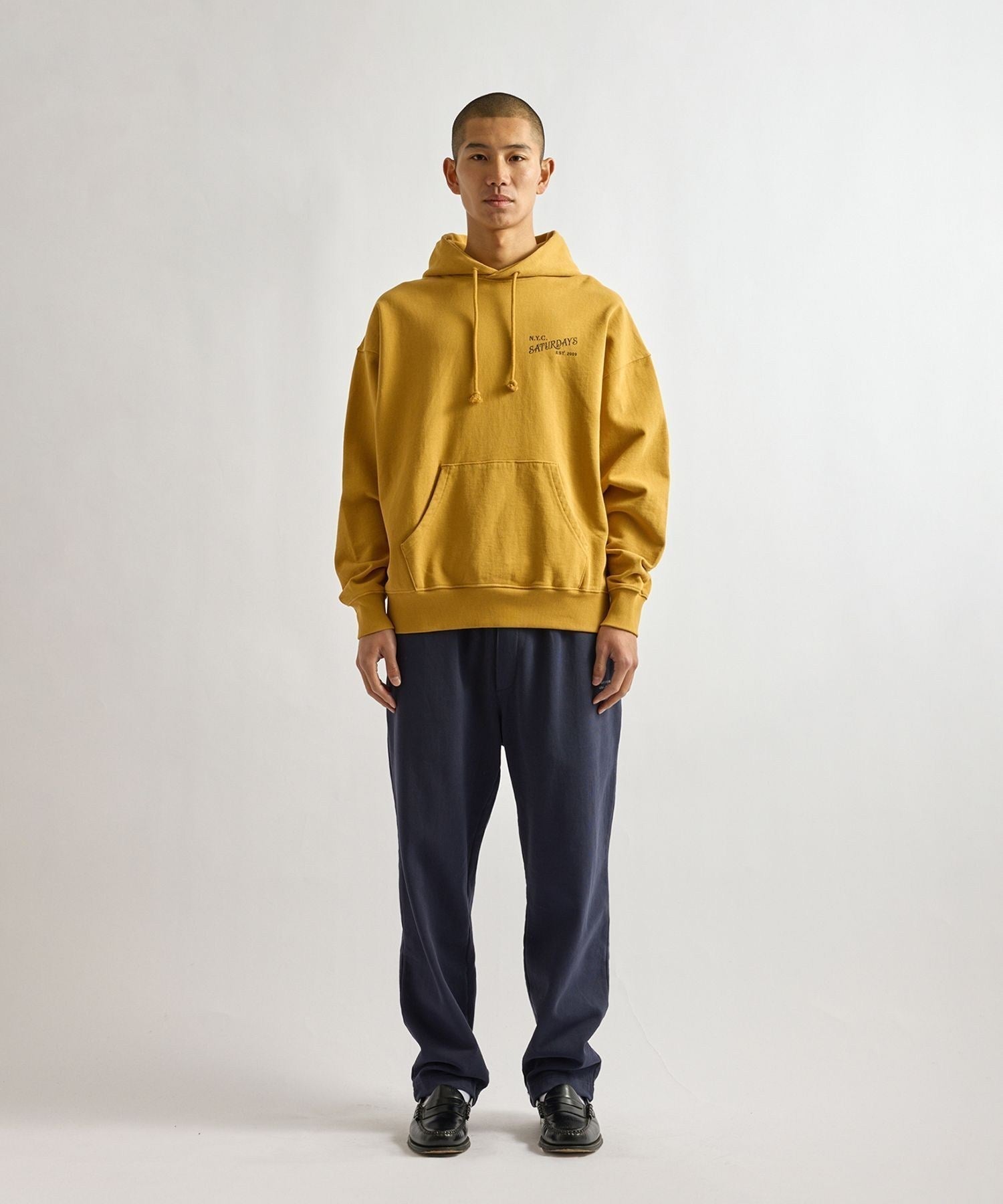 Warren Vintage Serif Relaxed Hoodie