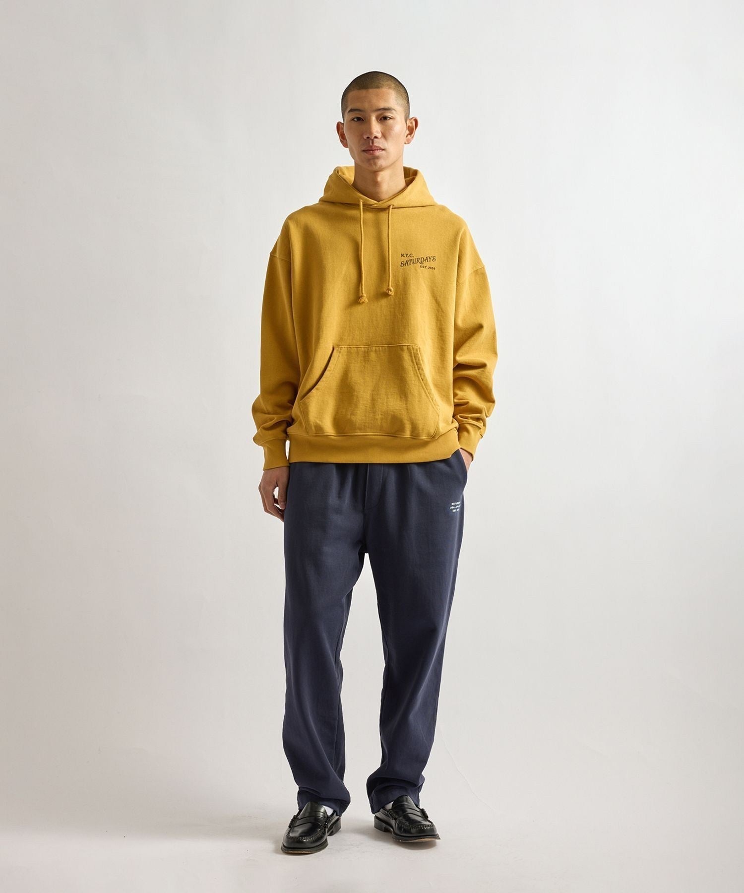 Warren Vintage Serif Relaxed Hoodie