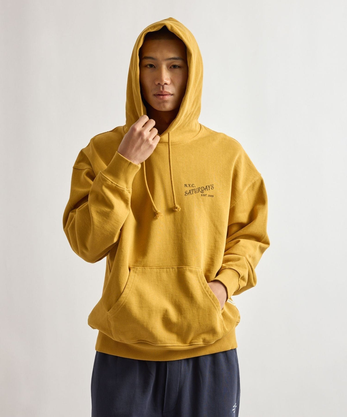 Warren Vintage Serif Relaxed Hoodie