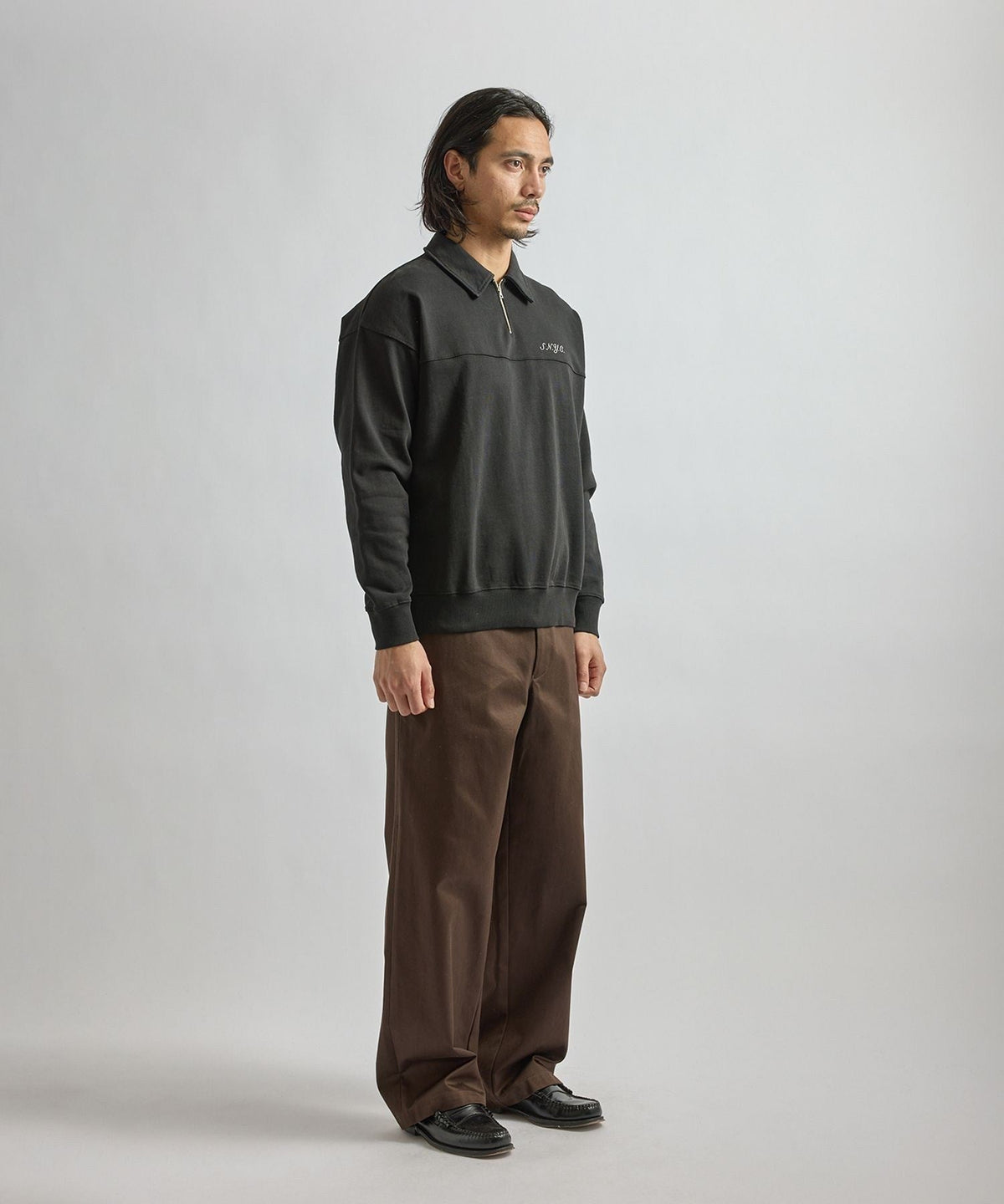 Mott Relaxed Quarter Zip Sweatshirt