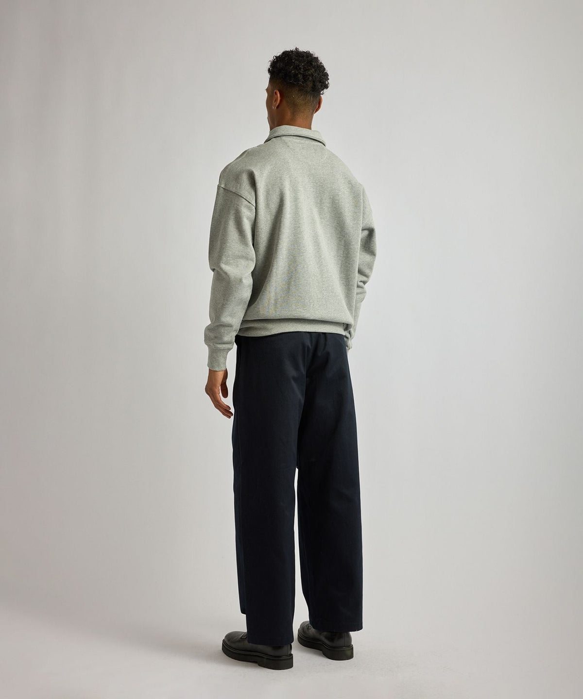 Mott Relaxed Quarter Zip Sweatshirt