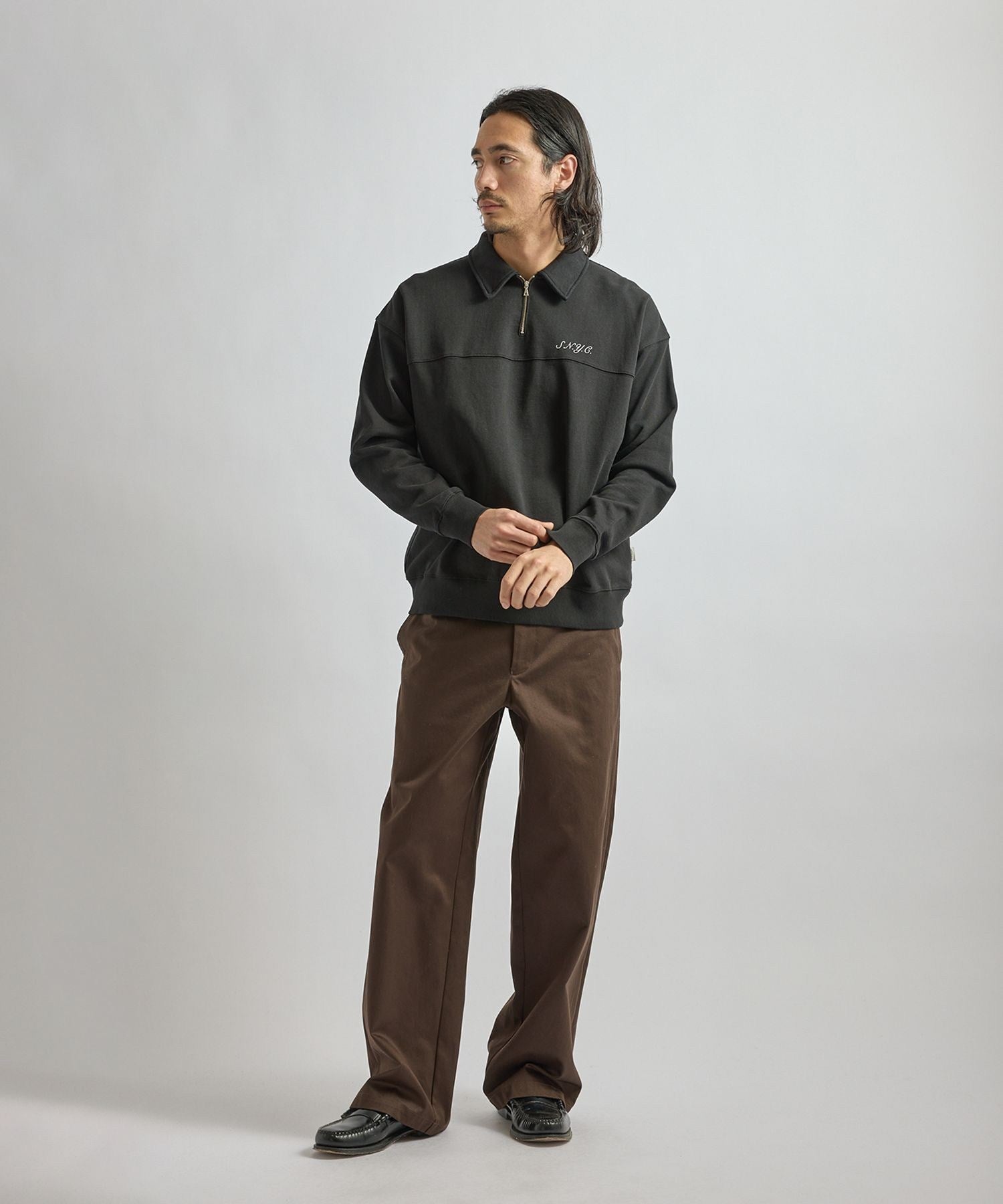 【ブラック（01）】Mott Relaxed Quarter Zip Sweatshirt Mott Relaxed Quarter Zip Sweatshirt | Saturdays NYC Japan