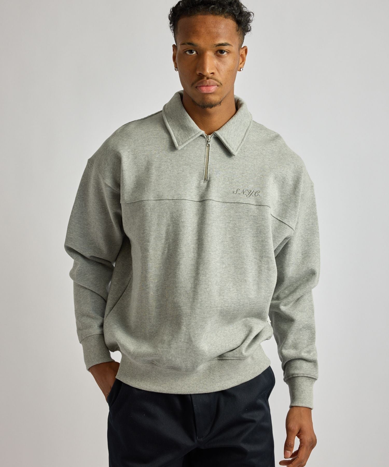 Mott Relaxed Quarter Zip Sweatshirt