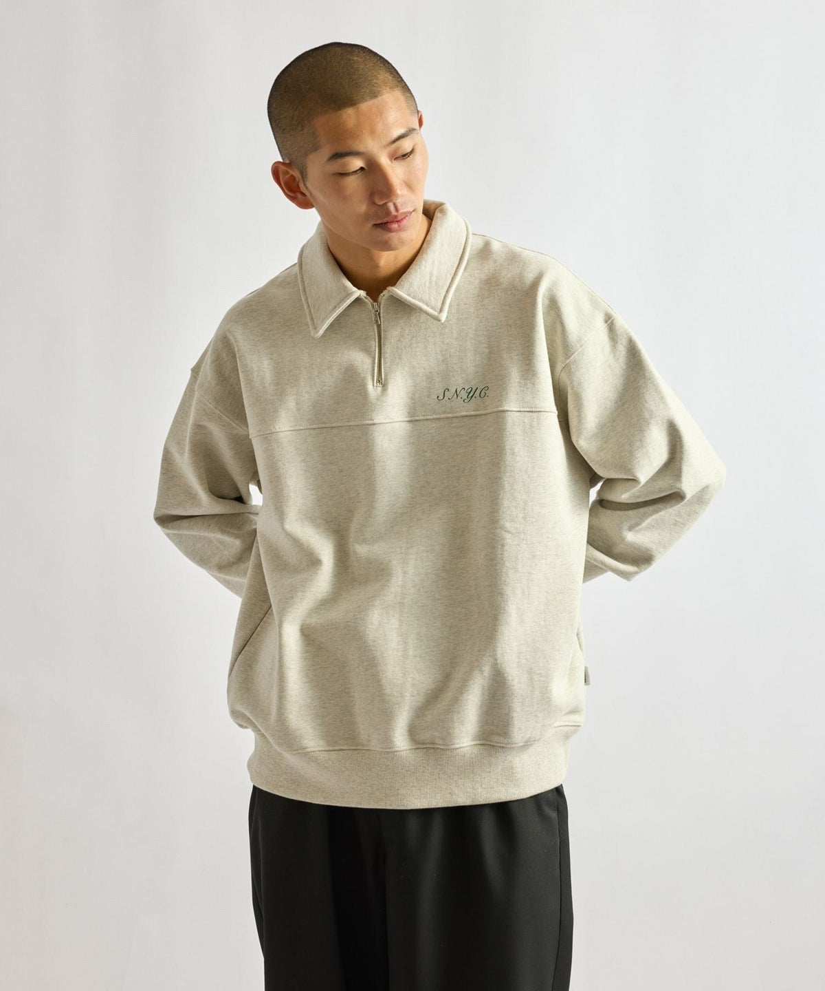 Mott Relaxed Quarter Zip Sweatshirt