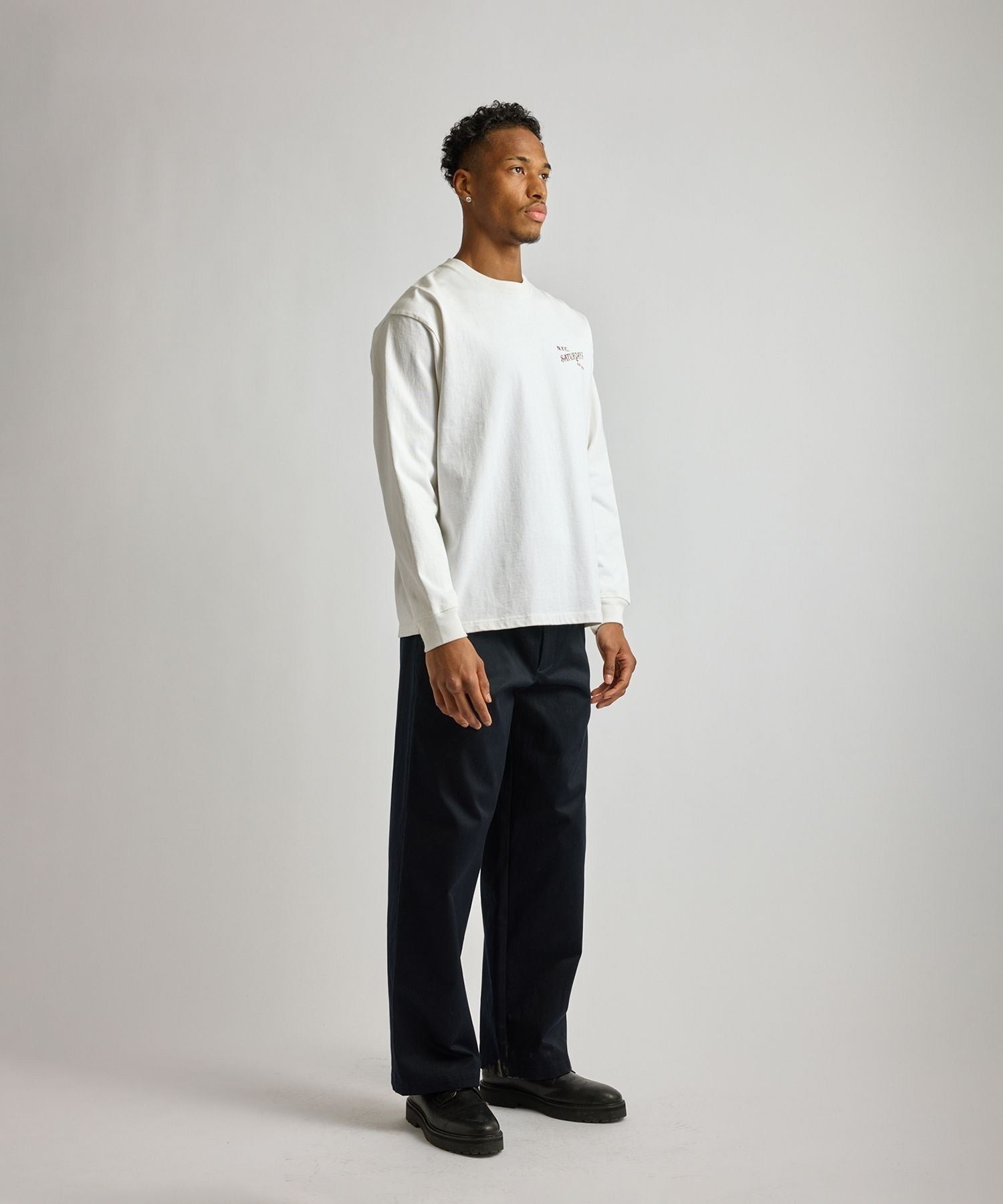 Max Weight Vintage Serif LS T-Shirt