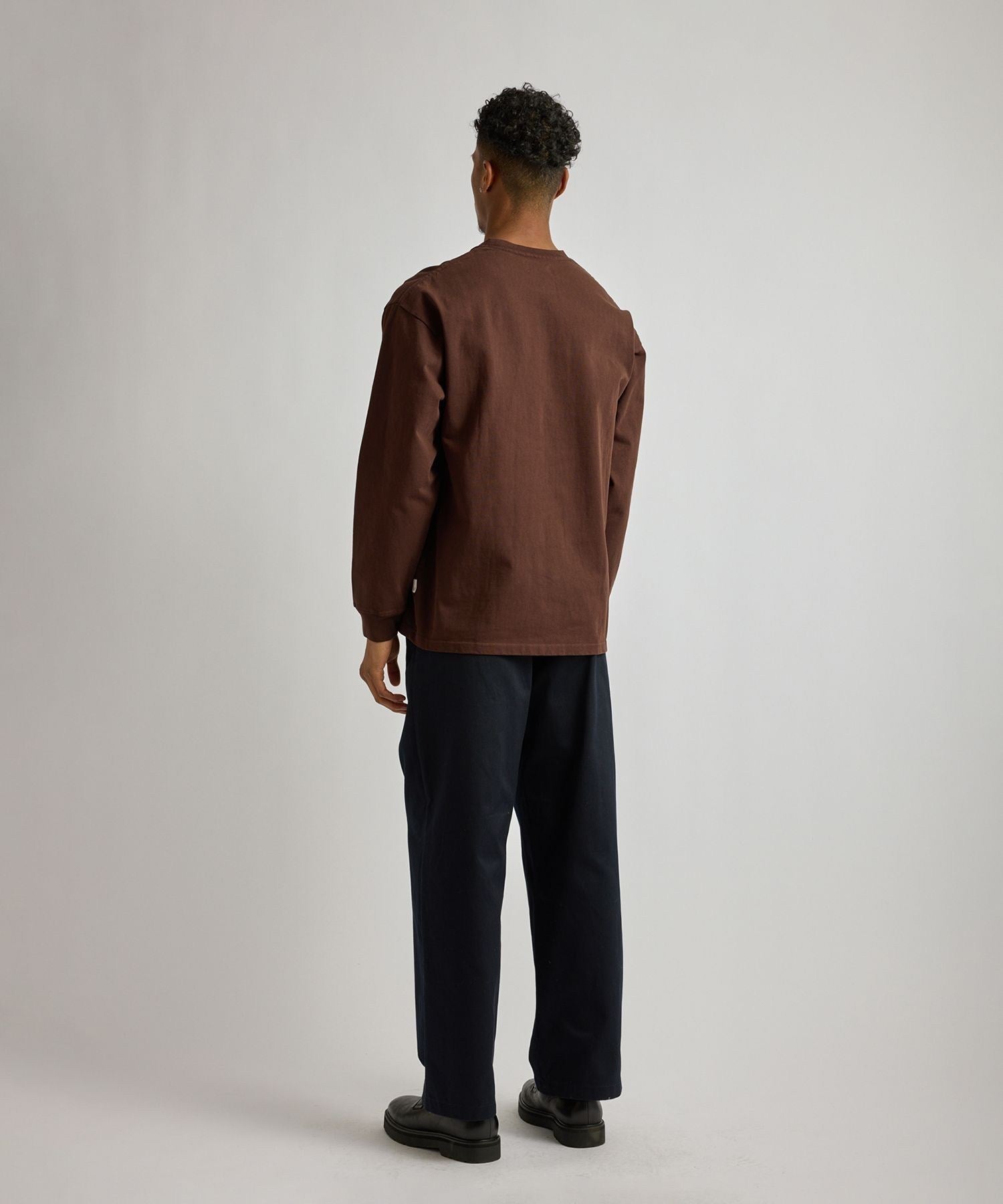 Max Weight Vintage Serif LS T-Shirt