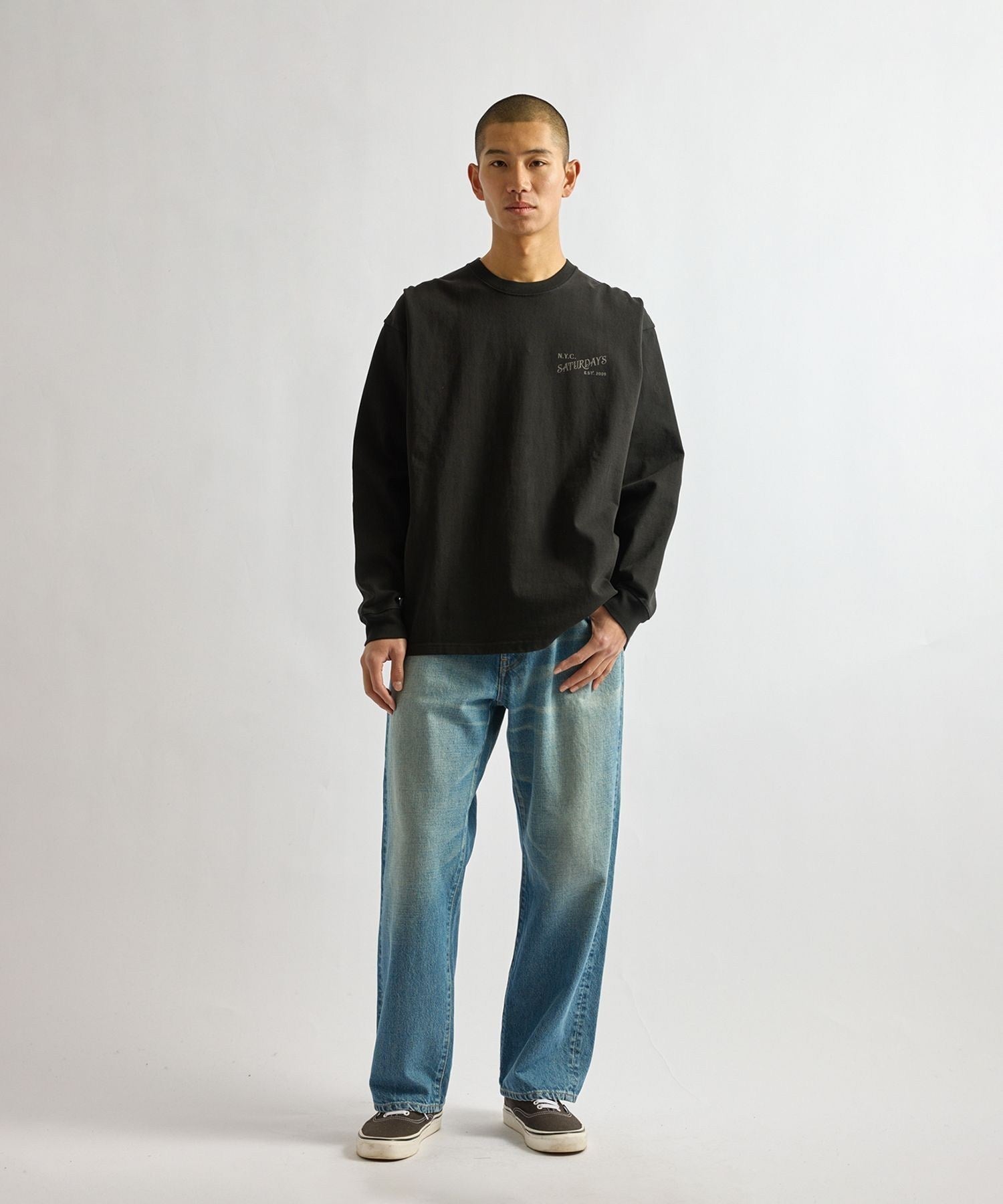 Max Weight Vintage Serif LS T-Shirt