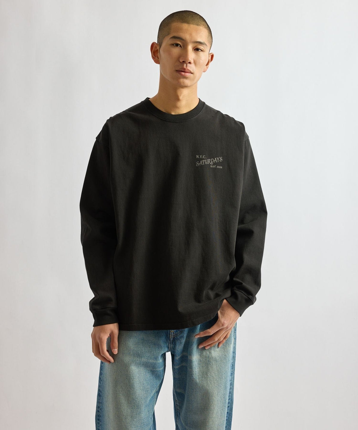 Max Weight Vintage Serif LS T-Shirt