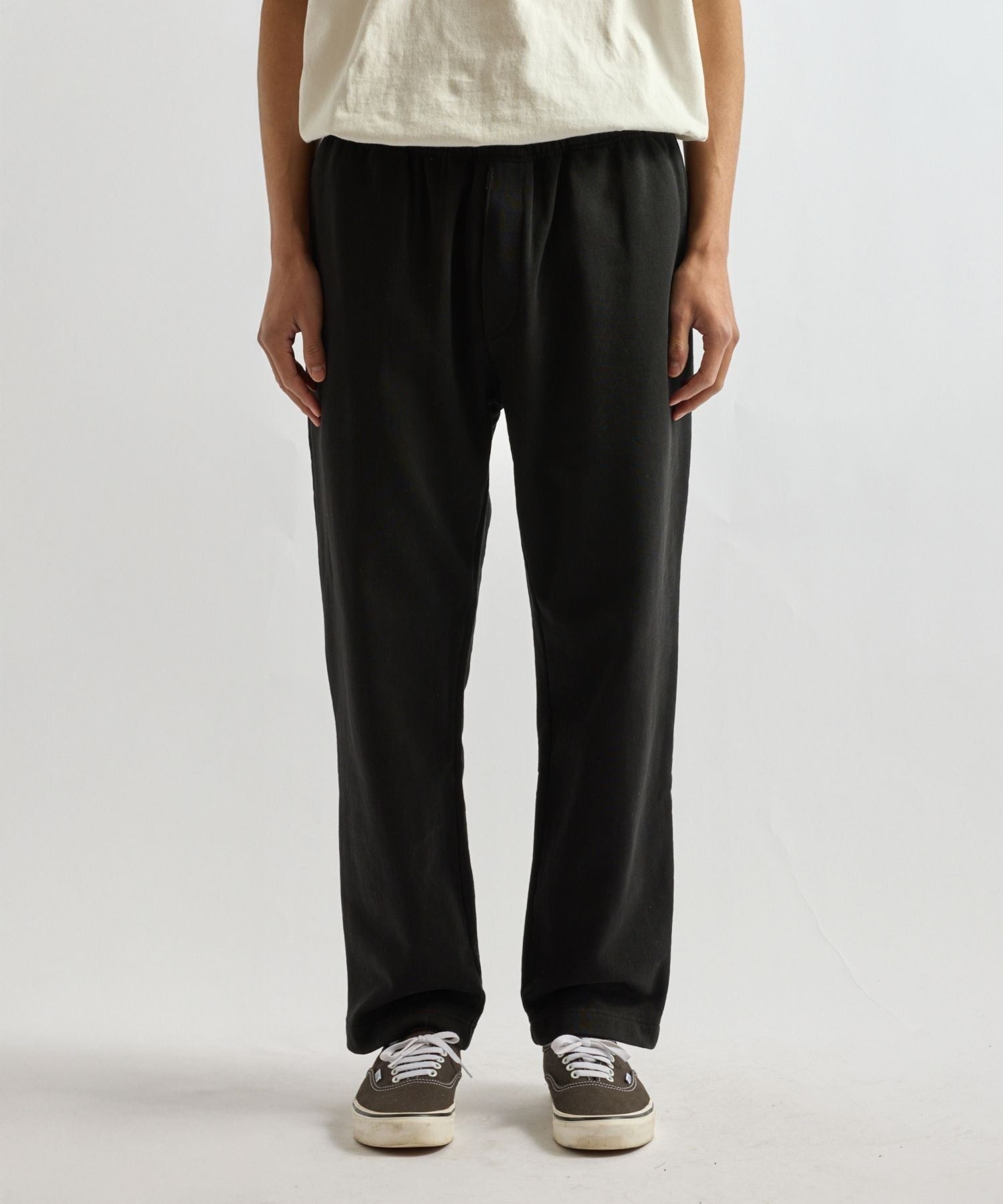 Taka International Sweatpant