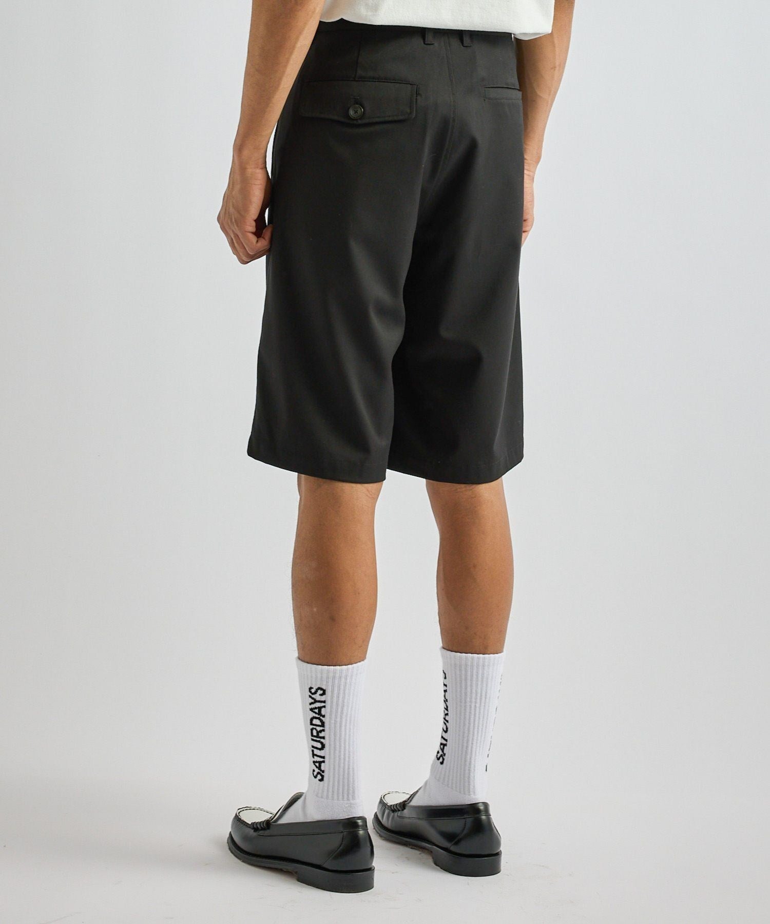 Feliz Two Tuck Walk Short