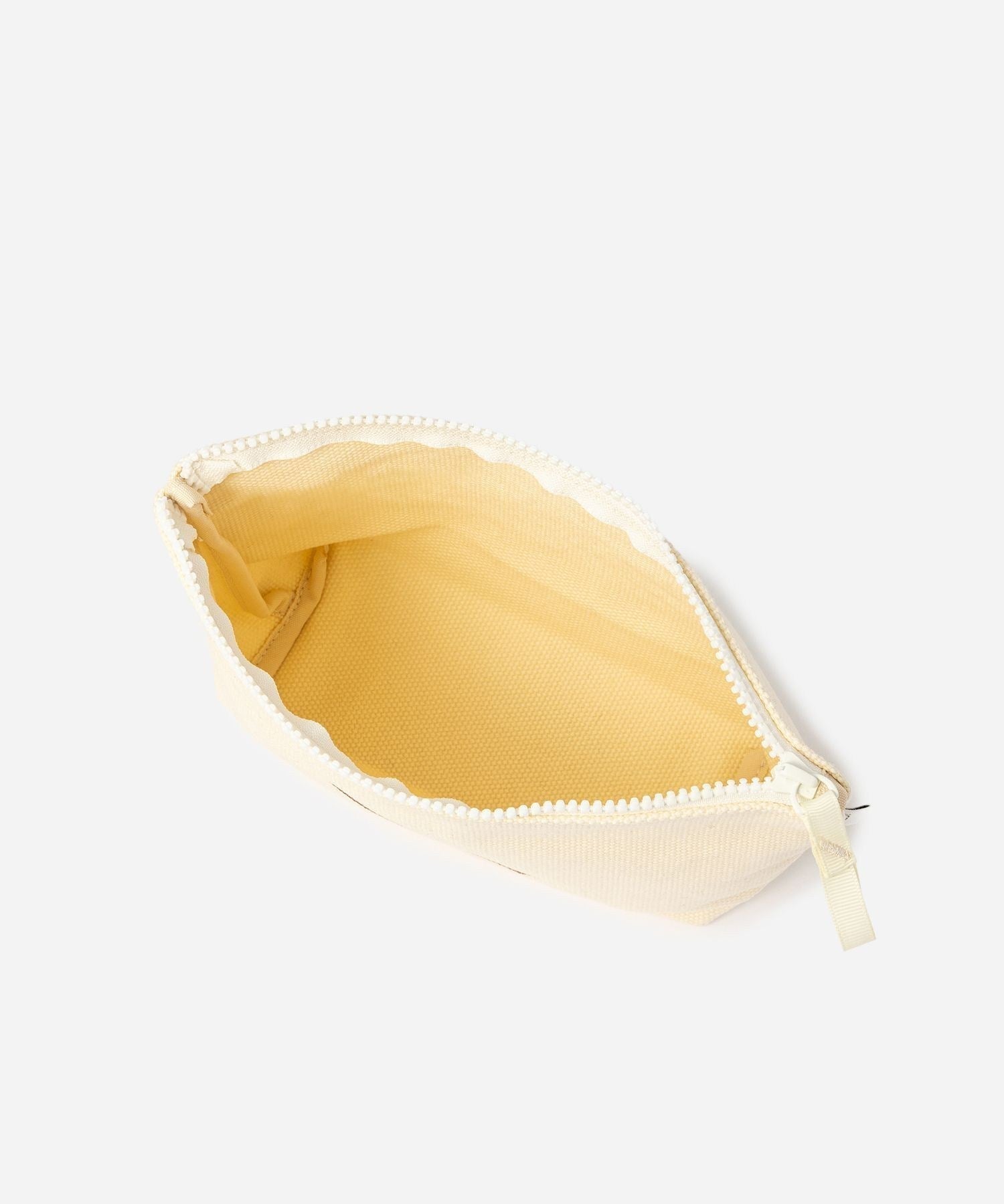Slash Pouch