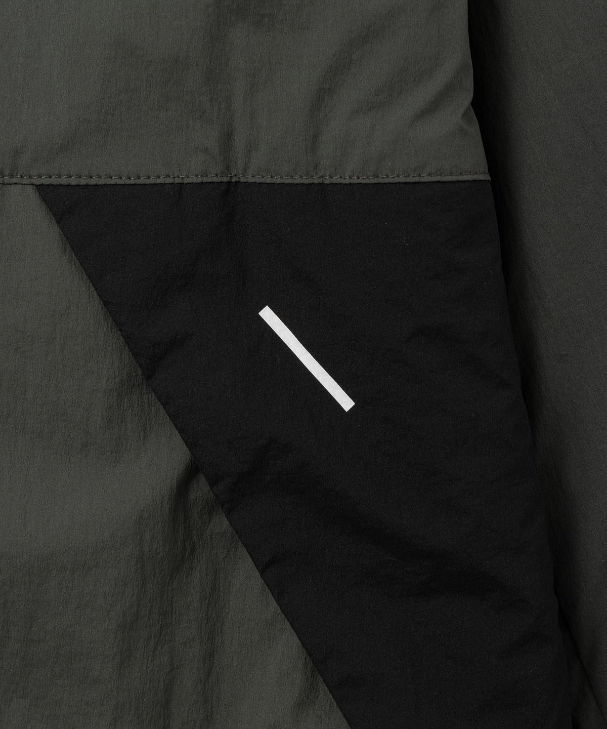 Crispy Nylon Octa Jacket
